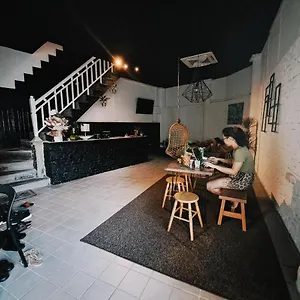  Hostal 111 Hutton Lane Malasia